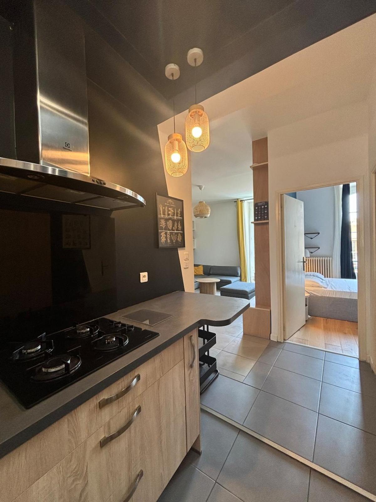 Appartamento Near The Gare Du Sud Nizza